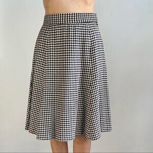80s Vintage Evan Picone Vintage High Waisted Houndstooth Print A-Line Skirt